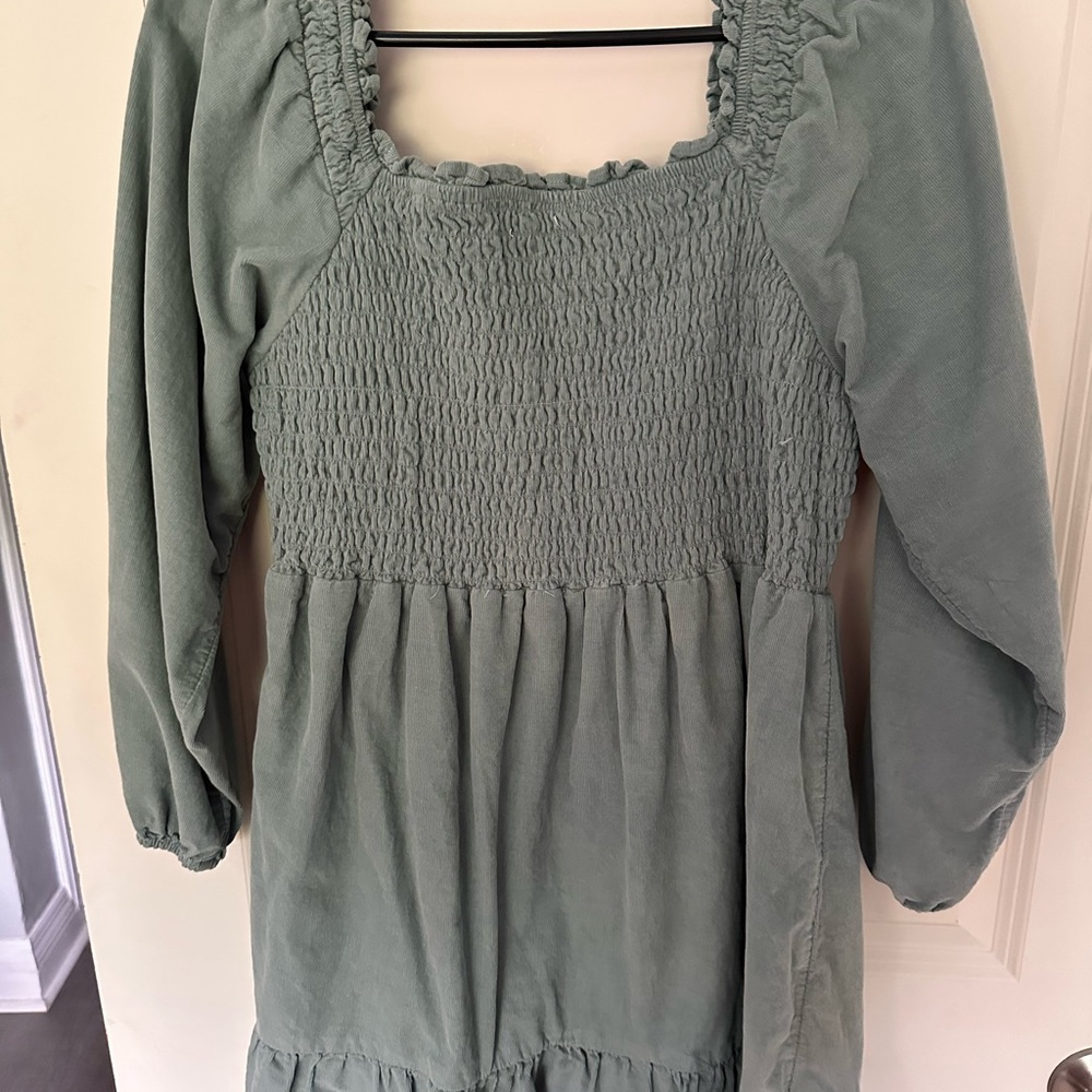 American Eagle Outfitters Green Smocked Dress